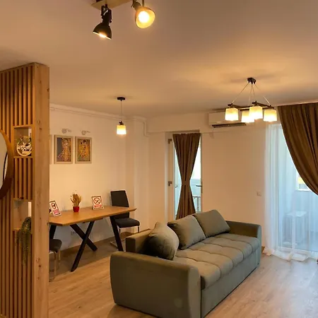 Apartment Decebal-residence High View