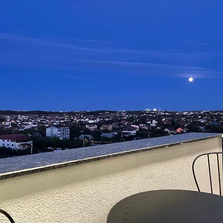 Apartment Decebal-residence High View